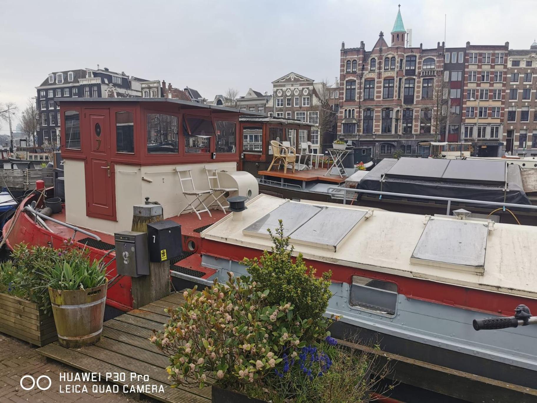 Waterloo Square River Vieuw Houseboat Amesterdão Exterior foto